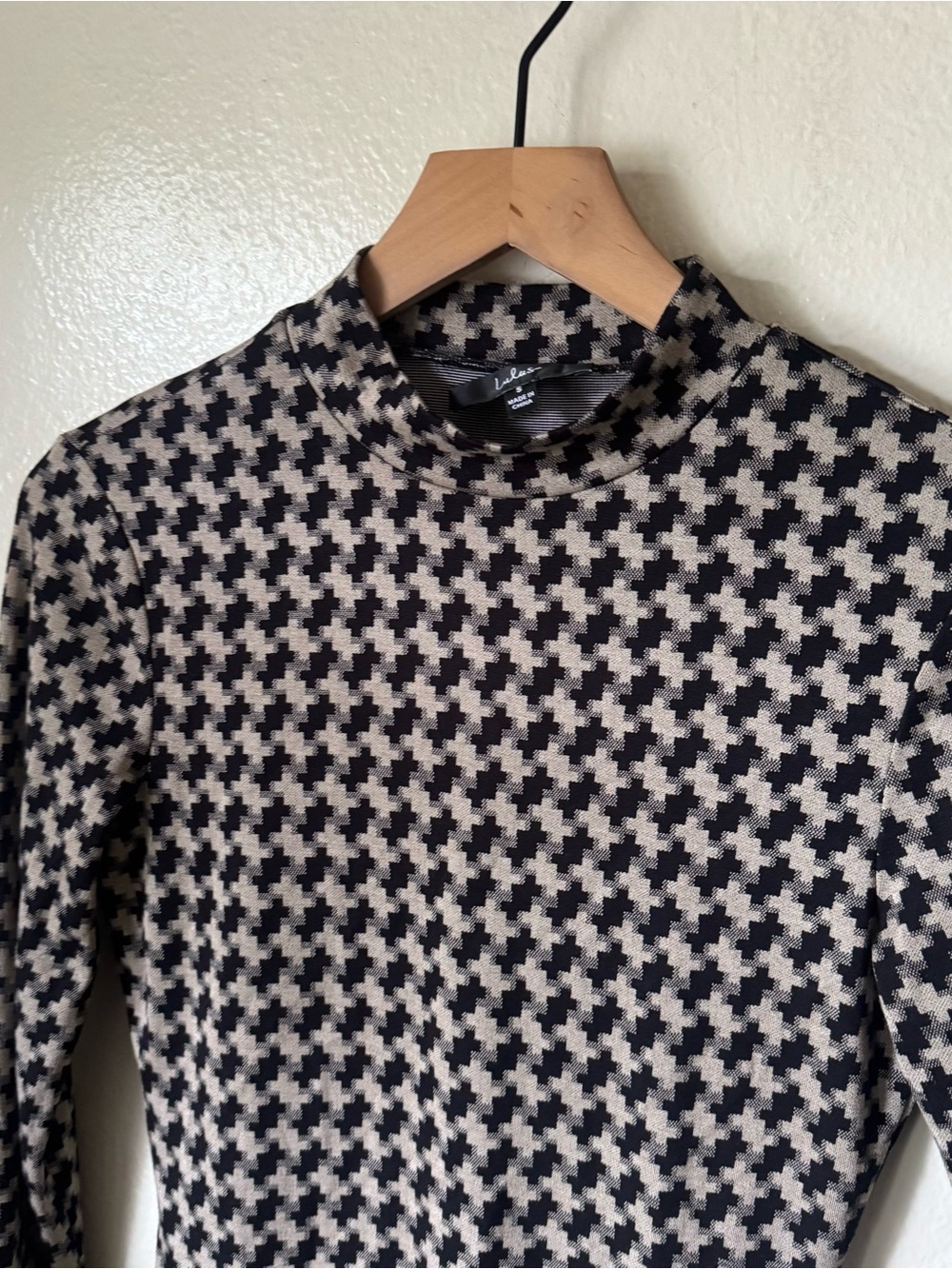 Lulus | Cool Girl Status Black Print Mock Neck Long Sleeve Mini Dress - Picture 3 of 7